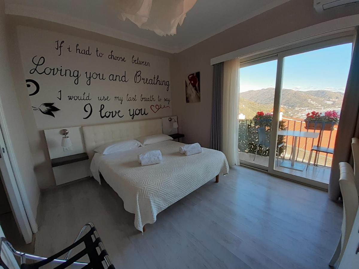 Athena Charming Rooms Taormina Eksteriør billede